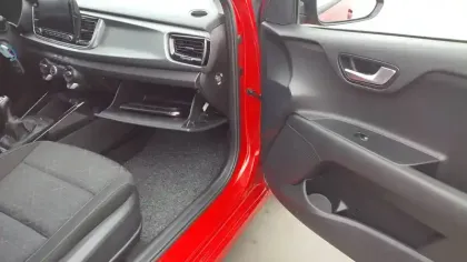 Photo 30 Kia Rio  1.0 T-GDi 100 ch BVM6