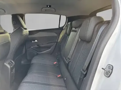 Photo 11 Peugeot 308  PureTech 130ch S&S BVM6