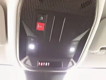 Photo 38 Peugeot 308  PureTech 130ch S&S BVM6