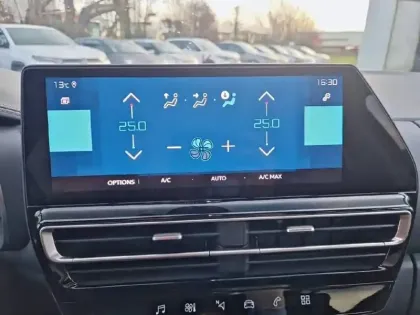 Photo 18 Citroën C5 aircross  Hybride Rechargeable 225 e-EAT8