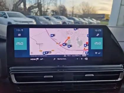 Photo 14 Citroën C5 aircross  Hybride Rechargeable 225 e-EAT8