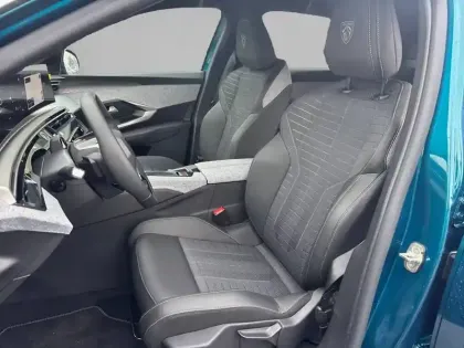 Photo 50 Peugeot 3008  Hybrid 145 e-DCS6