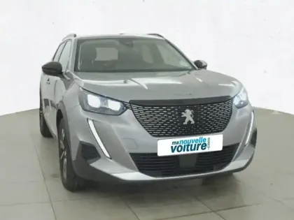 Photo 27 Peugeot 2008  PureTech 100 S&S BVM6