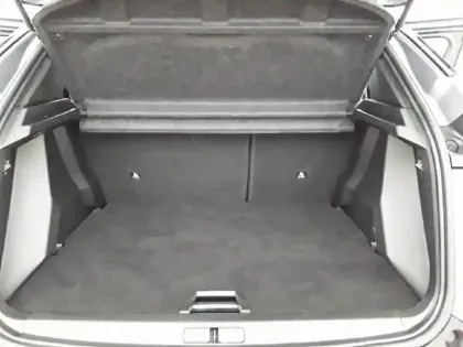 Photo 57 Peugeot 2008  PureTech 100 S&S BVM6