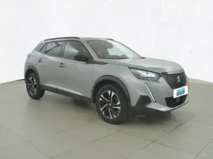 Photo 28 Peugeot 2008  PureTech 100 S&S BVM6