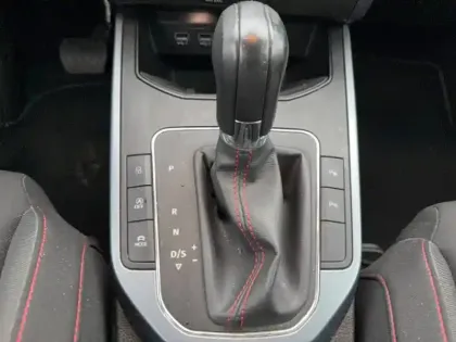 Photo 12 Seat Arona  1.0 EcoTSI 115 ch Start/Stop DSG7