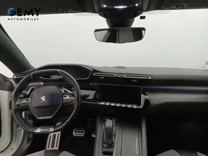 Photo 27 Peugeot 508  SW Hybrid 225 e-EAT8