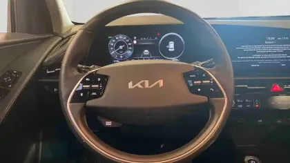 Photo 12 Kia Niro  EV Electrique 204 ch