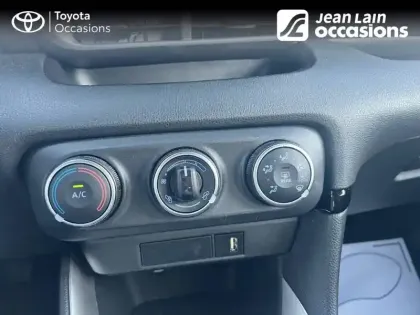 Photo 13 Toyota Yaris  70 VVT-i