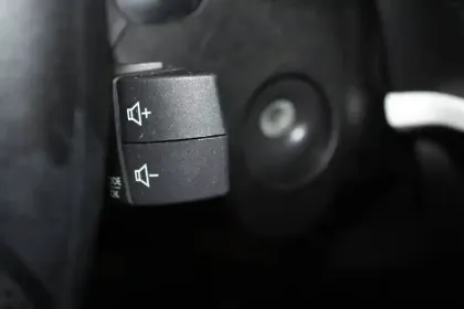 Photo 16 Renault Twingo  III TCe 95