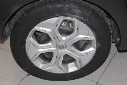 Photo 32 Renault Twingo  III TCe 95