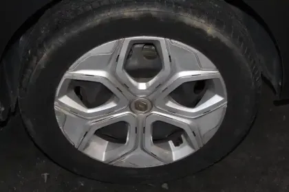 Photo 33 Renault Twingo  III TCe 95