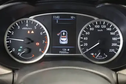 Photo 26 Nissan Micra  IG-T 100