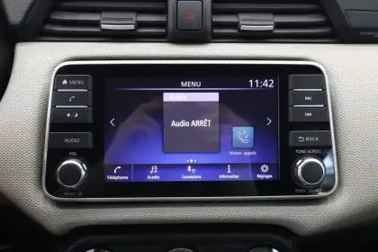 Photo 23 Nissan Micra  IG-T 100