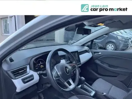 Photo 12 Renault Clio  E-Tech hybride 145