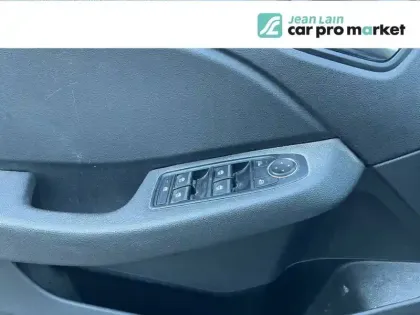 Photo 19 Renault Clio  E-Tech hybride 145