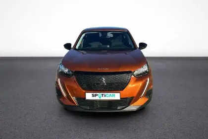 Photo 1 Peugeot 2008  PureTech 130 S&S EAT8