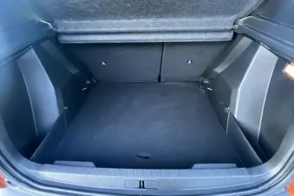 Photo 11 Peugeot 2008  PureTech 130 S&S EAT8