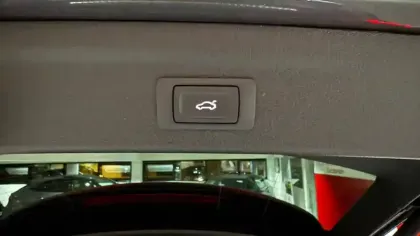 Photo 13 Audi Q3  45 TFSIe 245 ch S tronic 6