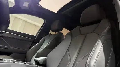 Photo 28 Audi Q3  45 TFSIe 245 ch S tronic 6