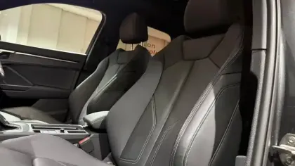 Photo 8 Audi Q3  45 TFSIe 245 ch S tronic 6