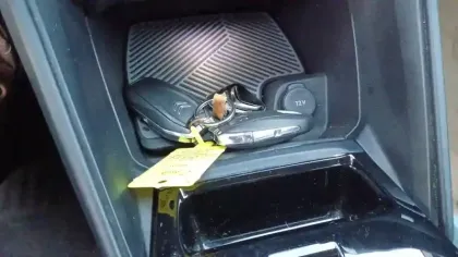 Photo 20 Citroën C4 e- 136 ch Automatique