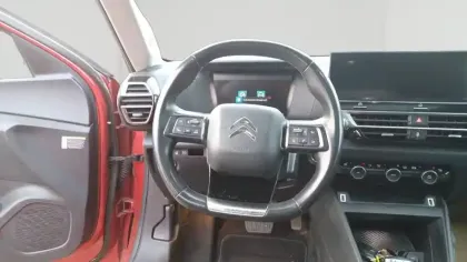 Photo 12 Citroën C4 e- 136 ch Automatique