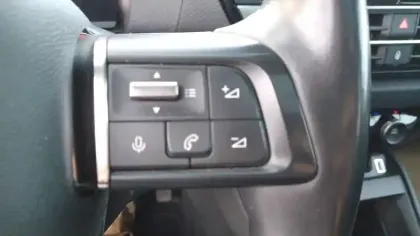 Photo 18 Citroën C4 e- 136 ch Automatique