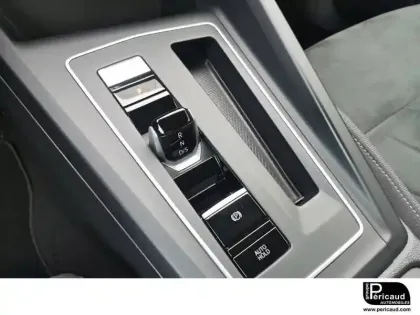 Photo 14 Volkswagen Golf  2.0 TDI SCR 150 DSG7