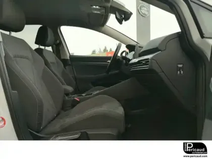 Photo 27 Volkswagen Golf  2.0 TDI SCR 150 DSG7