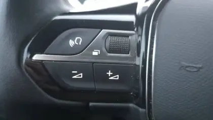 Photo 34 Peugeot 3008  Puretech 130ch S&S EAT8