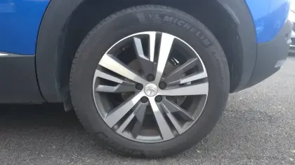 Photo 8 Peugeot 3008  Puretech 130ch S&S EAT8