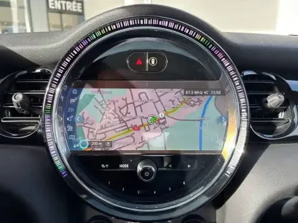 Photo 12 Mini Mini Hatch 3 Portes Cooper SE 184 ch