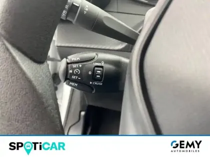 Photo 47 Peugeot 208  BLUEHDI 100 S&S BVM6
