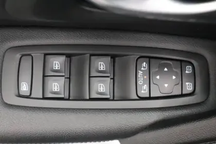 Photo 34 Renault Kadjar  Blue dCi 115 EDC