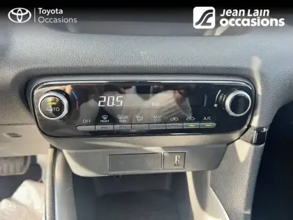 Photo 13 Toyota Yaris  Hybride 116h