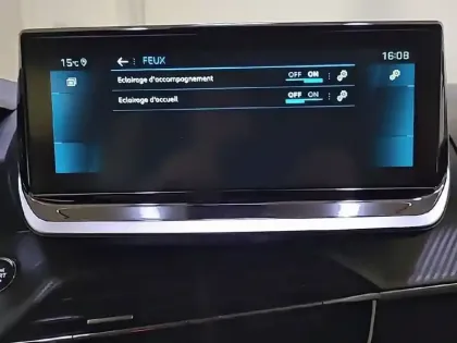 Photo 22 Peugeot 208  PureTech 100 S&S EAT8