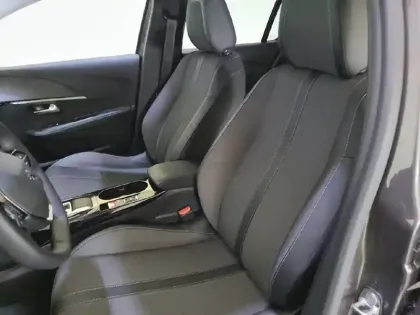 Photo 10 Peugeot 208  PureTech 100 S&S EAT8