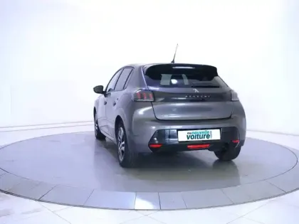 Photo 6 Peugeot 208  PureTech 100 S&S EAT8