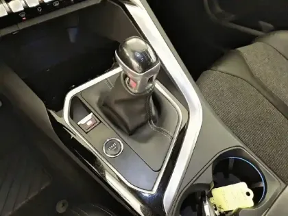 Photo 13 Peugeot 3008  1.2 Puretech 130ch S&S BVM6