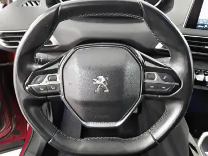 Photo 8 Peugeot 3008  1.2 Puretech 130ch S&S BVM6