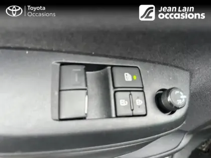Photo 39 Toyota Yaris  Hybride 116h