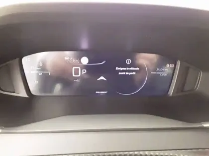 Photo 9 Peugeot 2008  Hybrid 145 e-DCS6