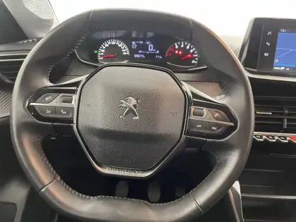 Photo 83 Peugeot 208  BLUEHDI 100 S&S BVM6