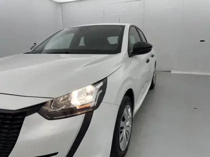 Photo 53 Peugeot 208  BLUEHDI 100 S&S BVM6