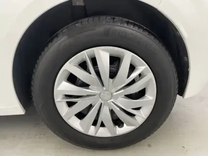 Photo 76 Peugeot 208  BLUEHDI 100 S&S BVM6