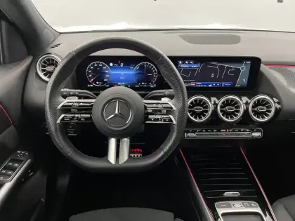 Photo 21 Mercedes GLA  250 e Hybrid EQ 8G-DCT