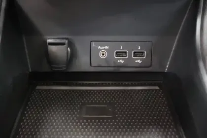 Photo 8 Renault Captur  E-Tech 145 - 21