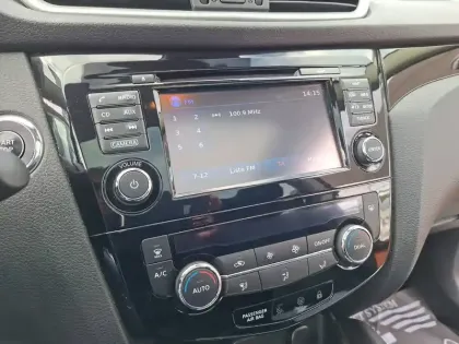 Photo 12 Nissan Qashqai  1.2 DIG-T 115 Xtronic