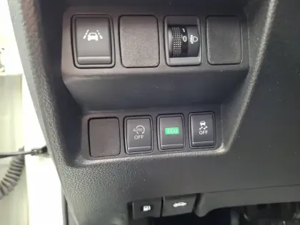 Photo 19 Nissan Qashqai  1.2 DIG-T 115 Xtronic